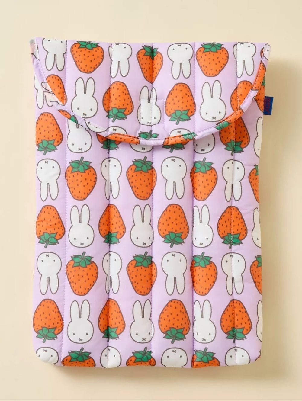 *NWT* BAGGU X MIFFY Strawberry Miffy 16" Recycled Puffy Laptop Sleeve (LAST ONE)